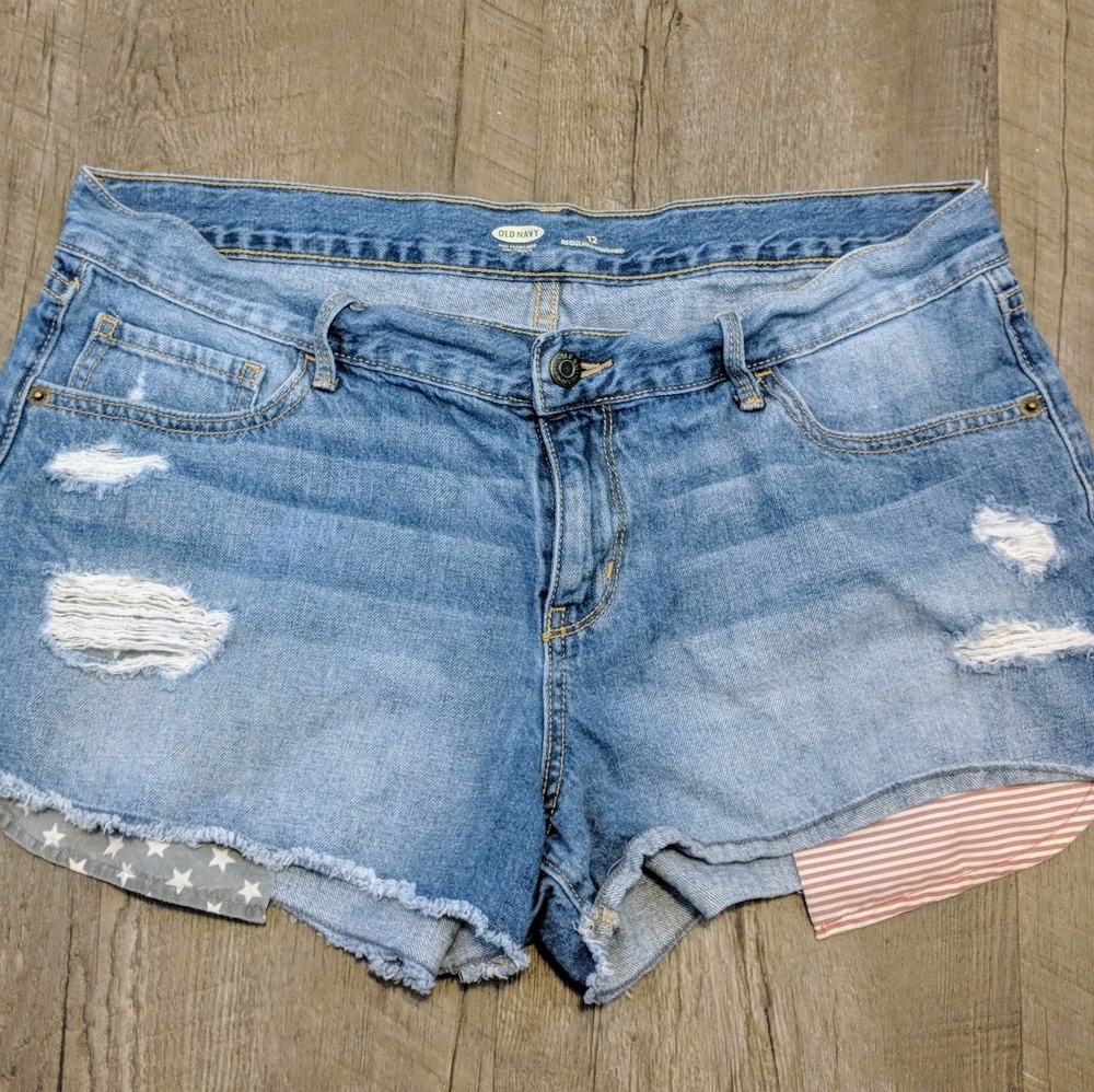 Old Navy size 12 shorts